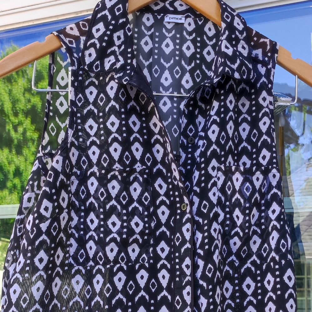 Pimkie black&white Italian blouse